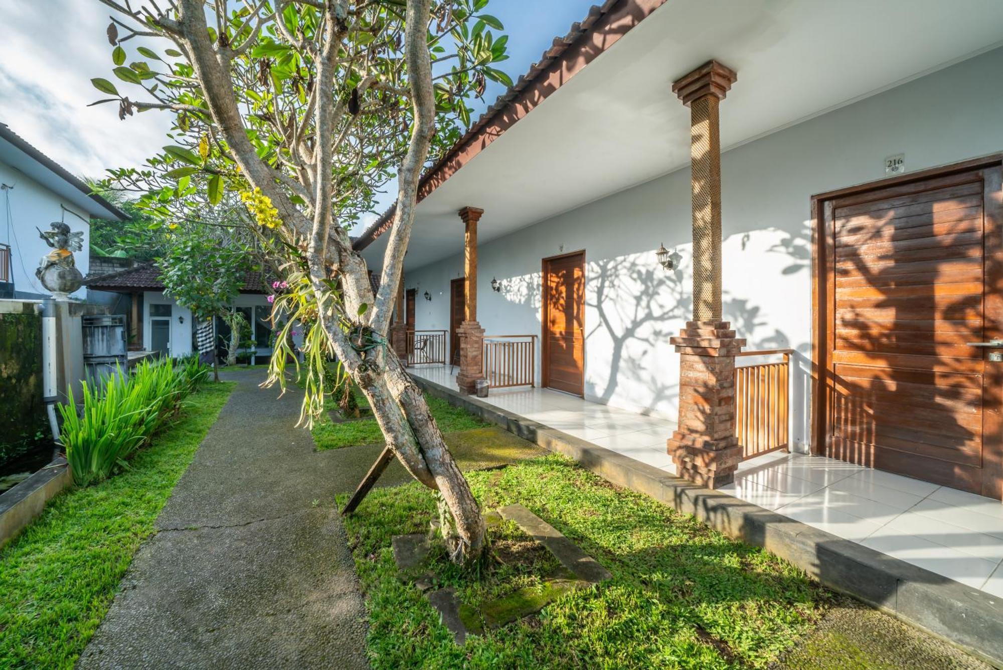 Uma Ubud Hotel Exterior foto